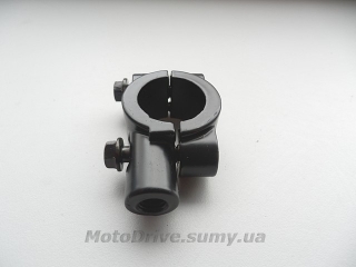 Кріплення дзеркала Ø8 мм (1 шт).